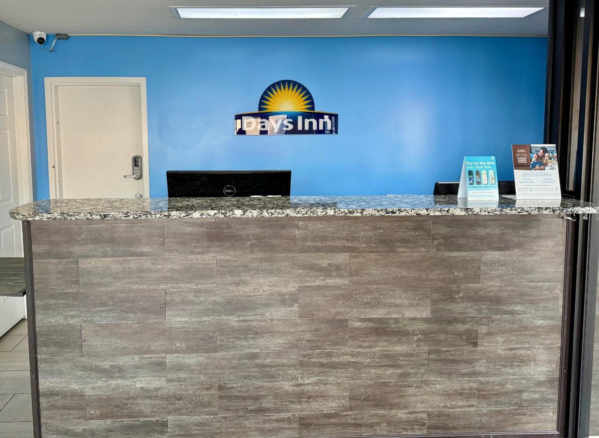 Days Inn By Wyndham Моррістаун Екстер'єр фото